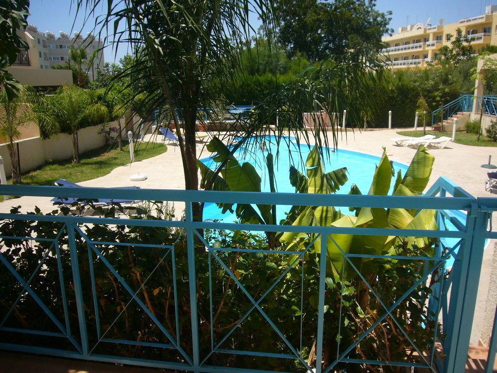 Blue Oasis Gardens Daire Limasol Dış mekan fotoğraf
