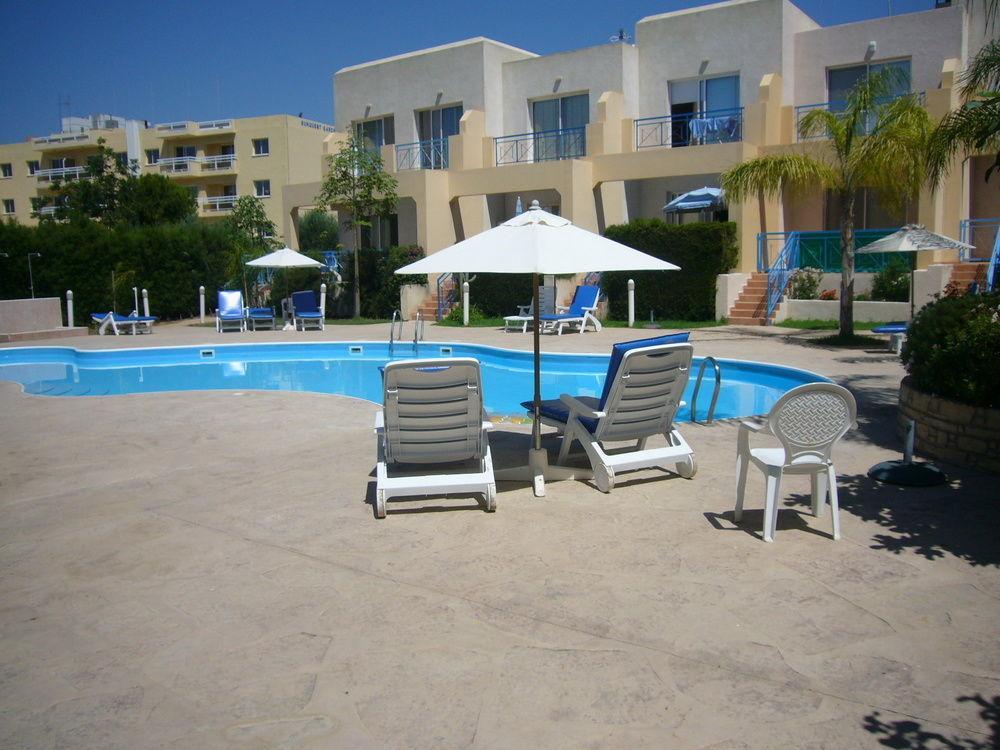 Blue Oasis Gardens Daire Limasol Dış mekan fotoğraf