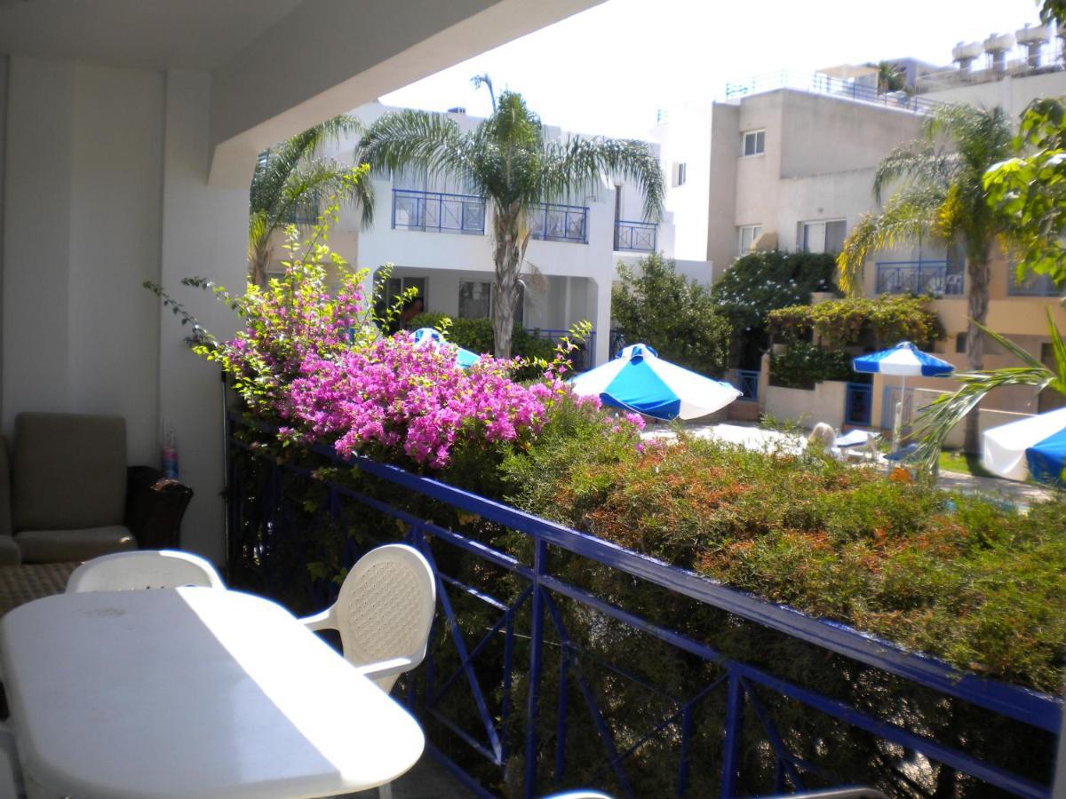 Blue Oasis Gardens Daire Limasol Dış mekan fotoğraf